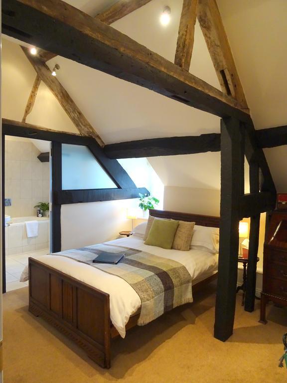 Garway Moon Inn Extérieur photo